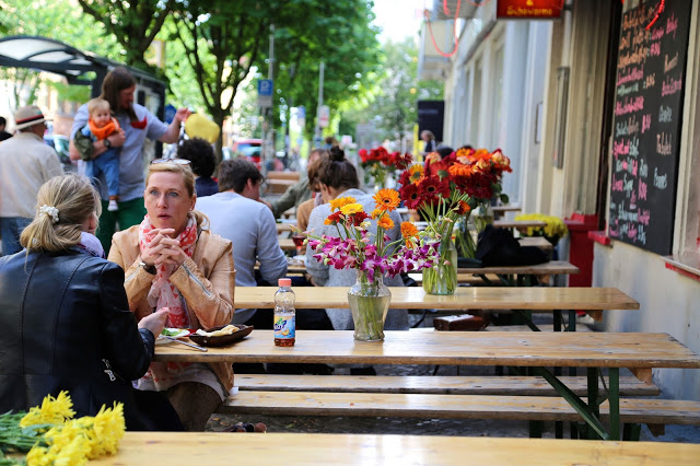 an outdoor cafe, berlin