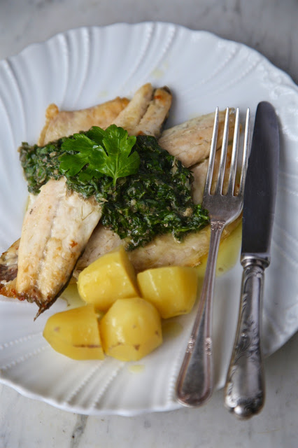  salsa verde recipe (with sea bass and potatoes)