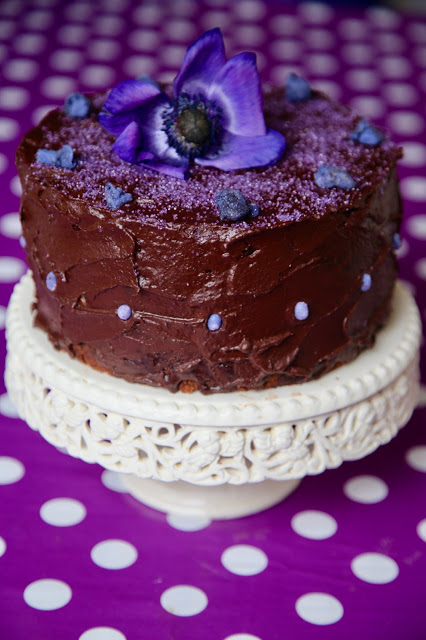 chocolate violet cake 