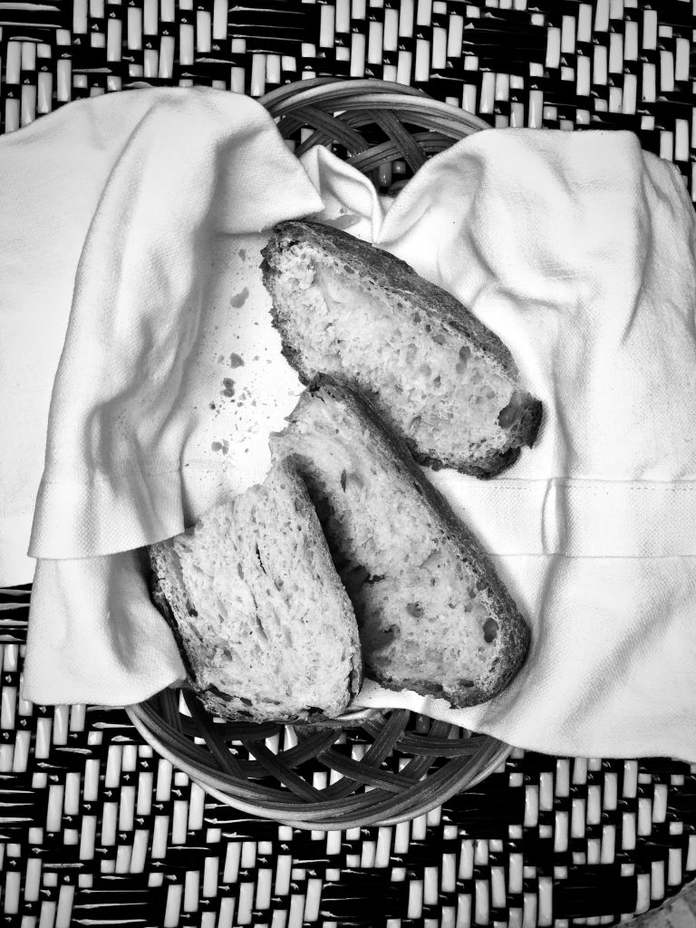 Matera bread pix: Kerstin Rodgers/msmarmitelover.com