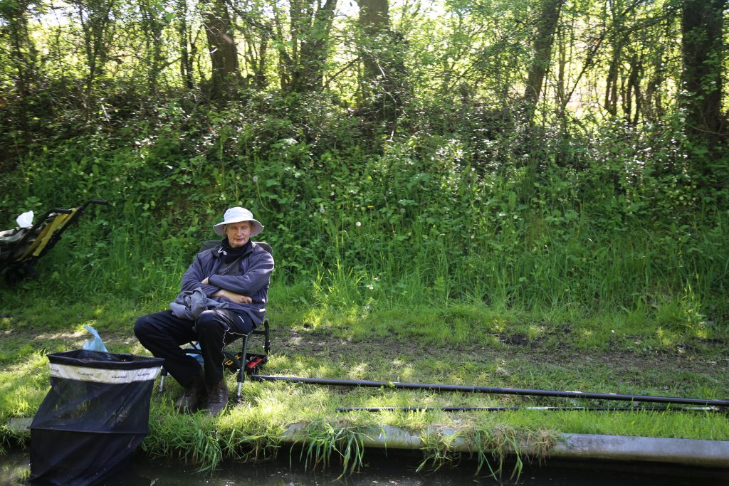 fisherman on Shropshire grand canal pix: Kerstin Rodgers/msmarmitelover.com